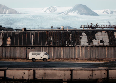 Limitierter Kunstdruck: Ghost Town at the End of the World – Hannes Becker