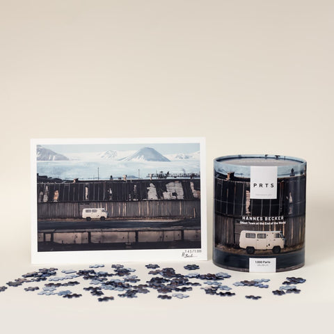 1.000 Teile Kunstpuzzle + Kunstdruck: Ghost Town at the End of the World – Hannes Becker